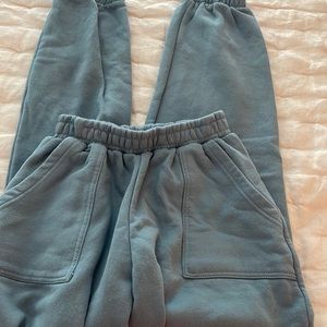 pretty little things light blue sweatshirts size 6